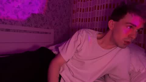 Snapshot of mrkallin chatting on February 2026 06:39:02 PM mrkallin online show from February 2026 06:39:02 PM