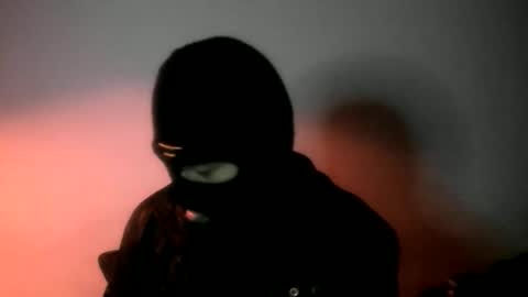 Snapshot of mrleonio chatting on May 2026 06:11:01 AM Mr. Leonio online show from May 2026 06:11:01 AM