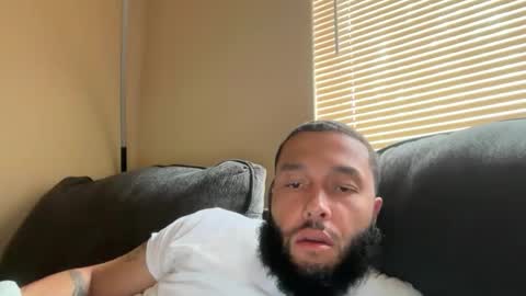 Snapshot of mrnuts24 chatting on November 2025 05:53:01 PM mrnuts24 online show from November 2025 05:53:01 PM