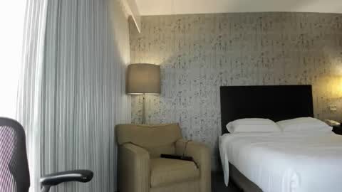 mromg007 online show from April 2026 05:06:01 PM