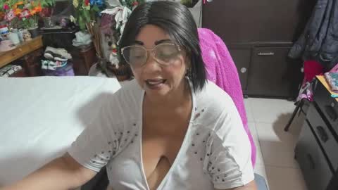 mrs_mommy online show from January 2026 07:08:02 PM