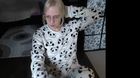 Sasha online show from April 2026 09:26:02 AM