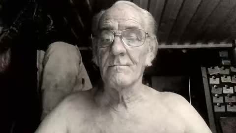 Chuck online show from March 2026 12:21:02 PM