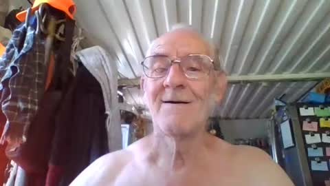 Snapshot of mrsubman chatting on July 2026 04:24:01 PM Chuck online show from July 2026 04:24:01 PM