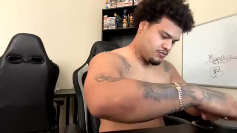 MrTarzanPapi online show from January 2025 02:24:02 PM