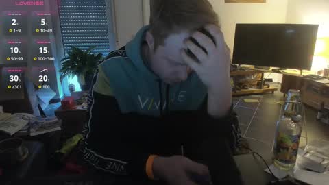 Sascha online show from March 2026 04:57:02 PM