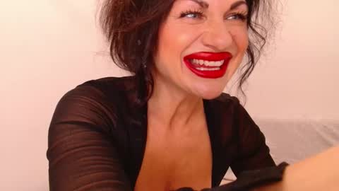 Hi Im Anna PVT open 6 tk  extratokens  online show from May 2026 07:27:02 AM