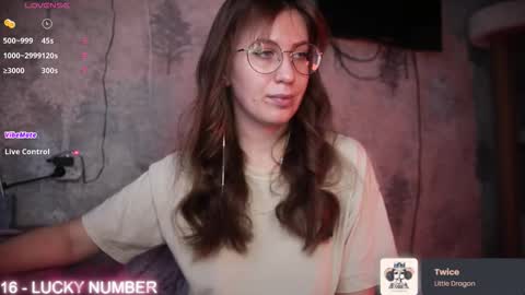 Snapshot of ms_allison chatting on October 2025 12:05:02 PM Allison online show from October 2025 12:05:02 PM