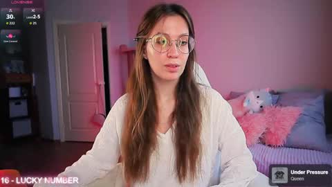 Snapshot of ms_allison chatting on April 2026 12:36:01 PM Allison online show from April 2026 12:36:01 PM