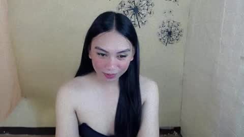 Bella online show from April 2026 02:03:02 PM