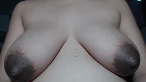 Snapshot of ms_betty chatting on June 2026 12:47:02 PM Betty online show from June 2026 12:47:02 PM