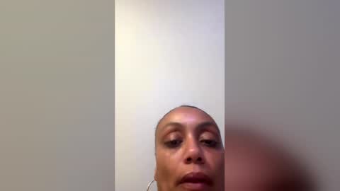 ms_discreet online show from June 2026 05:48:01 AM