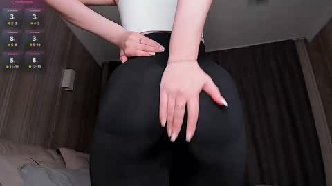 Snapshot of ms_elizabethqueen chatting on October 2025 12:50:01 PM Elizabeth online show from October 2025 12:50:01 PM