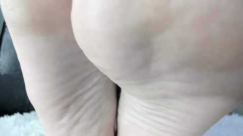 Snapshot of ms_enigma chatting on January 2025 10:17:01 AM Goddess. Miss. Lady. Queen. Madam Milady online show from January 2025 10:17:01 AM