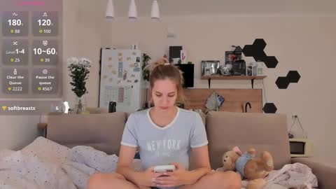 Snapshot of ms_foryou chatting on October 2025 03:52:01 PM Ms ForYOU online show from October 2025 03:52:01 PM