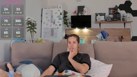 Snapshot of ms_foryou chatting on October 2025 04:26:01 AM Ms ForYOU online show from October 2025 04:26:01 AM