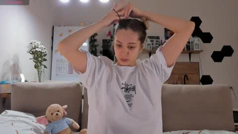 Snapshot of ms_foryou chatting on October 2025 03:25:01 PM Ms ForYOU online show from October 2025 03:25:01 PM