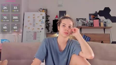 Snapshot of ms_foryou chatting on November 2025 04:00:02 AM Ms ForYOU online show from November 2025 04:00:02 AM