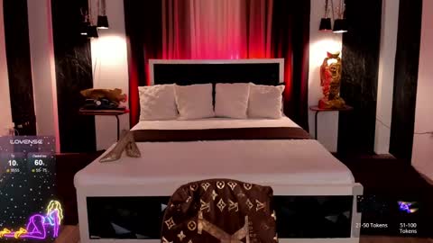 Snapshot of ms_lhaydeebunny chatting on December 2024 09:13:02 PM Evon online show from December 2024 09:13:02 PM