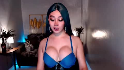 Snapshot of ms_lhaydeebunny chatting on March 2025 05:38:02 PM Evon online show from March 2025 05:38:02 PM