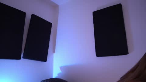 Snapshot of ms_lorelei chatting on June 2026 07:08:02 PM Lore online show from June 2026 07:08:02 PM