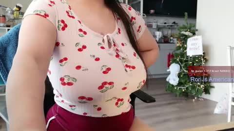 Snapshot of ms_mochii chatting on November 2025 07:38:01 PM R o r i SnapChat heyroriv2 wednesday - sunday Noon oclock mountain - 5pm mountain online show from November 2025 07:38:01 PM