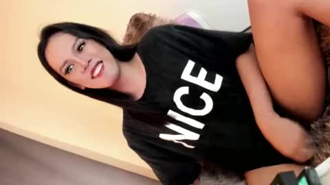 Snapshot of ms_selenaxx chatting on December 2024 07:32:02 PM selena online show from December 2024 07:32:02 PM