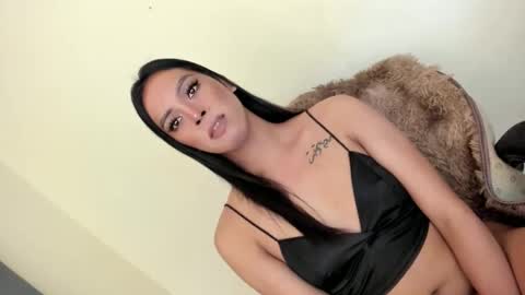 Snapshot of ms_selenaxx chatting on January 2025 09:51:01 PM selena online show from January 2025 09:51:01 PM