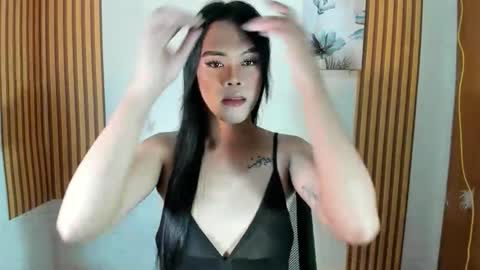 Snapshot of ms_selenaxx chatting on October 2025 01:47:01 AM selena online show from October 2025 01:47:01 AM