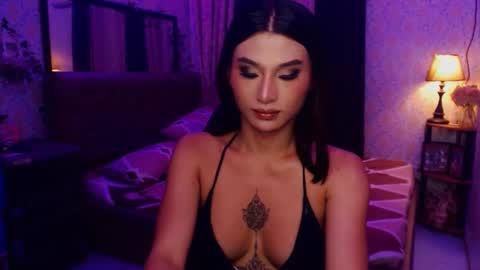 Snapshot of msasianbigcockts chatting on December 2024 09:01:01 AM Thea online show from December 2024 09:01:01 AM