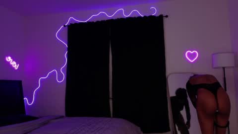 Chanel Carter online show from June 2026 08:50:01 AM