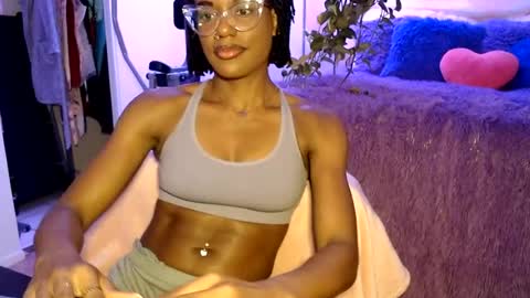 Snapshot of msemonibrown chatting on June 2026 05:43:02 AM CocoSage online show from June 2026 05:43:02 AM