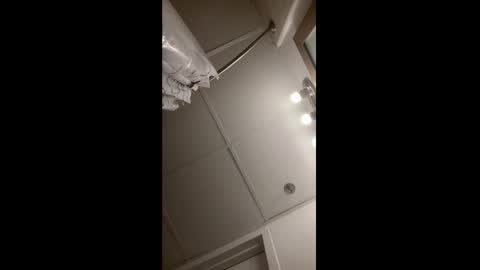 Snapshot of mskitty000 chatting on November 2025 08:09:02 PM mskitty000 online show from November 2025 08:09:02 PM