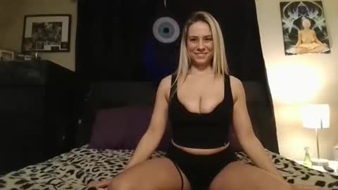 msmariesummers online show from March 2026 12:16:01 AM