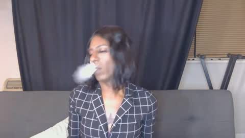 Merlin Mystique online show from October 2025 03:14:02 AM