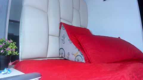 FERNANDA 3 online show from February 2025 03:12:02 AM