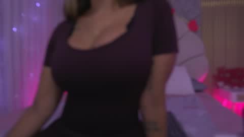 Manuela  online show from February 2026 03:11:01 AM