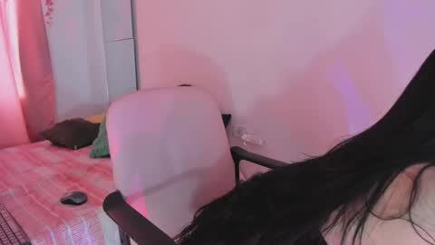 Snapshot of msschloee chatting on October 2025 08:59:02 PM Chloe new account online show from October 2025 08:59:02 PM