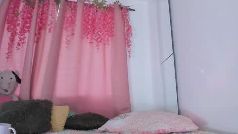 Snapshot of msschloee chatting on December 2025 10:36:02 PM Chloe new account online show from December 2025 10:36:02 PM