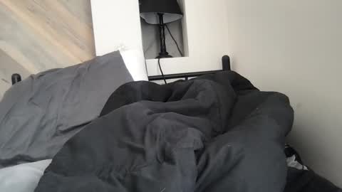 Tara Jane online show from March 2026 11:24:01 PM