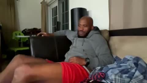 Snapshot of mt_visuals chatting on February 2025 02:06:02 AM mt visuals online show from February 2025 02:06:02 AM