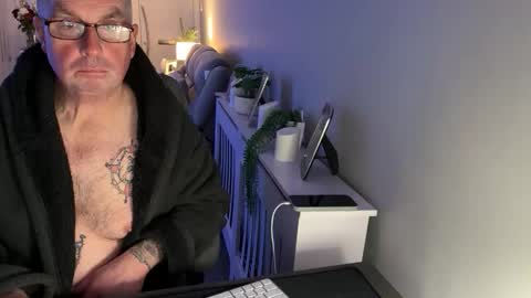 mtb1697 online show from December 2025 11:20:01 PM