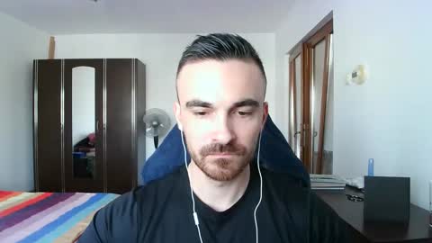 Victor online show from November 2025 11:40:02 AM