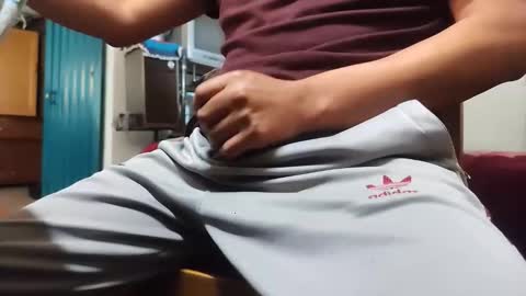 zenon online show from November 2025 09:47:01 PM