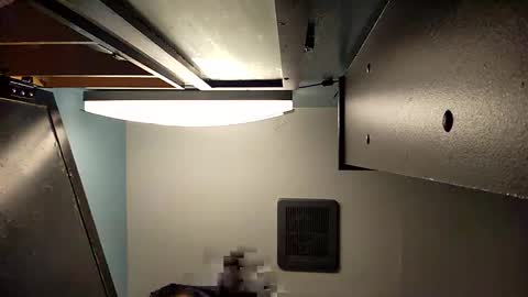 Snapshot of mugsy183 chatting on October 2025 01:28:01 AM mugsy183 online show from October 2025 01:28:01 AM