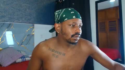 Muller Asher online show from December 2025 03:59:02 AM