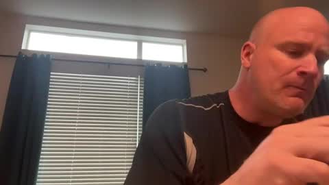 Snapshot of multipopper chatting on February 2025 10:42:02 PM multipopper online show from February 2025 10:42:02 PM