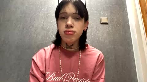 Polik online show from November 2025 10:04:01 PM