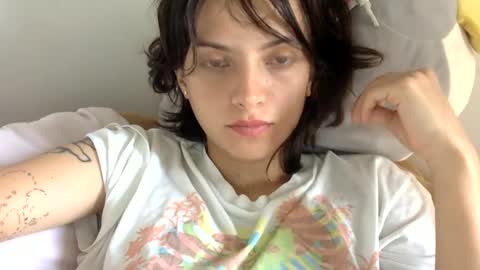 Snapshot of munchi_ chatting on January 2025 02:04:01 PM online show from January 2025 02:04:01 PM