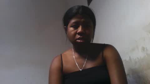 Snapshot of murielleee chatting on May 2026 07:11:01 PM murielleee online show from May 2026 07:11:01 PM
